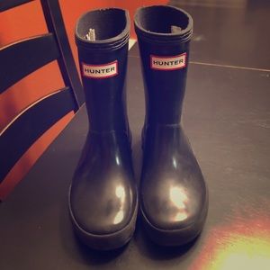 Kids Hunter boots size 8